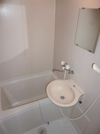 アムールグランシャリオ の物件内観写真